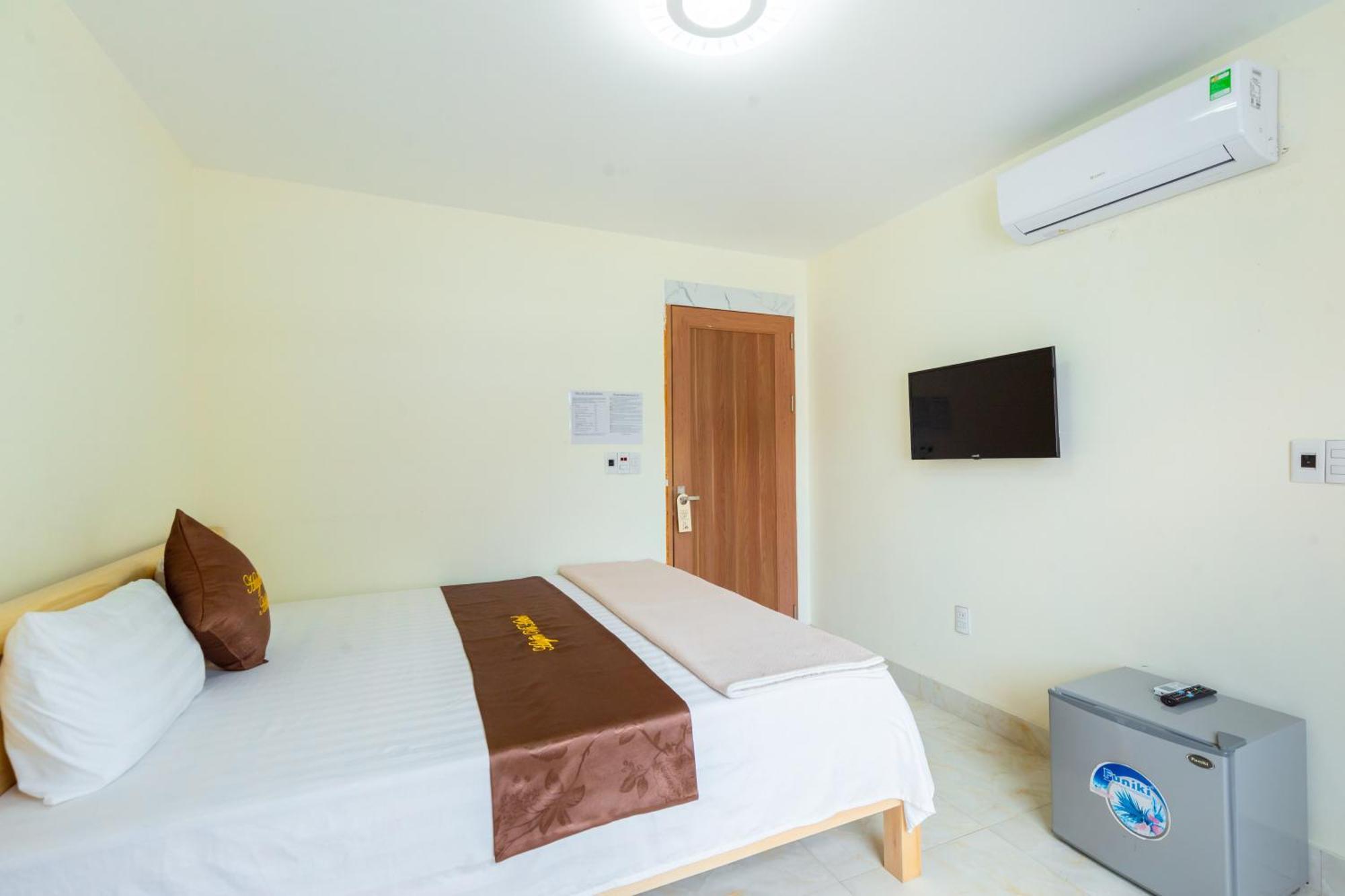 Victor Charlie Hostel Dong Khe Sau Luaran gambar